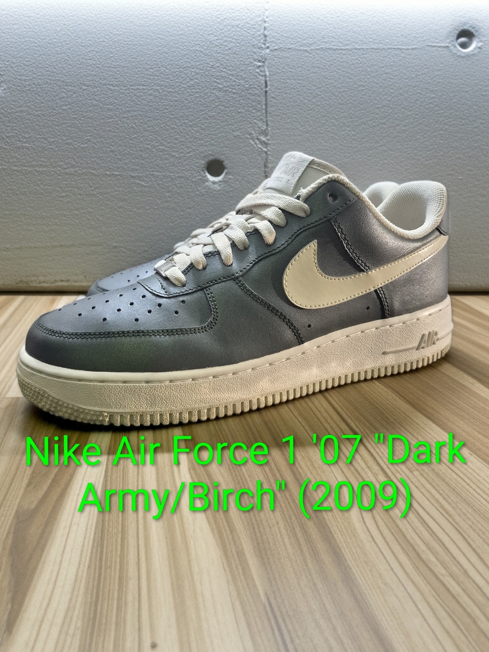 Nike Air Force 1 '07 limited-edition "Dark Army/Birch" (2009) Sz W11/M9.5 EUC